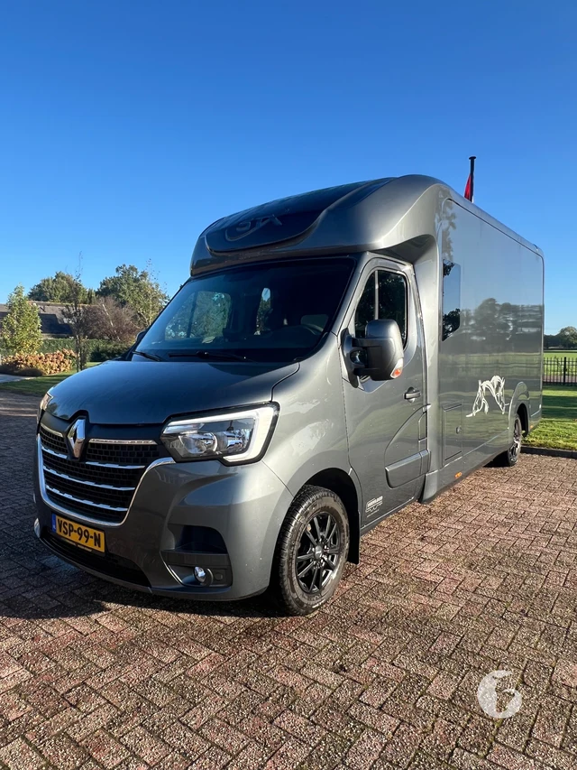 STX MASTER HORSEBOX 2-paards paardenwagen