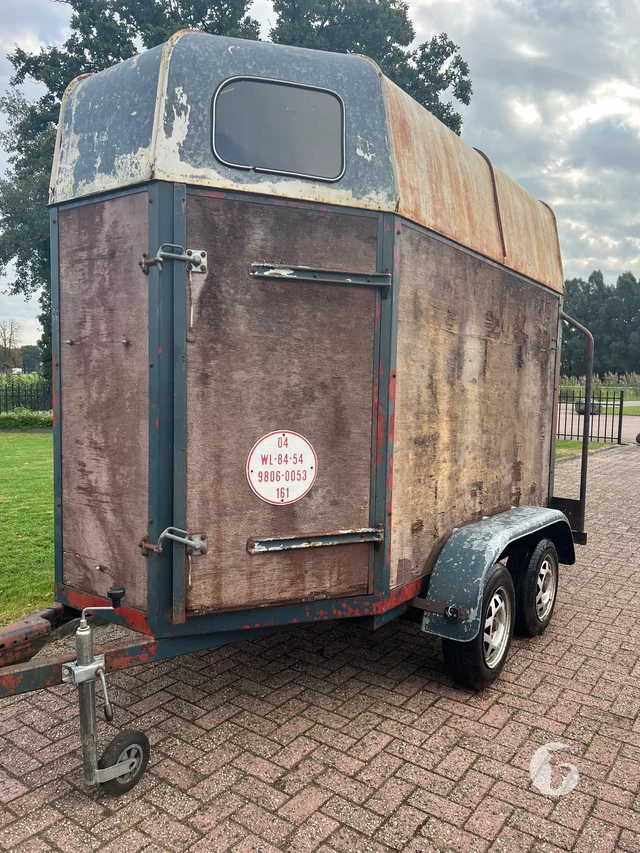 BAVE P2 2-paards paardentrailer