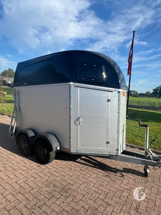 Böckmann PHA-P-V-305130/160 1,5-paards paardentrailer