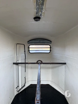 WESTFALIA 120882 F 2-paards paardentrailer Foto 8